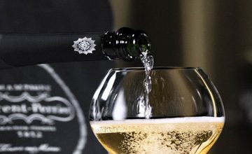 Imagen El arte de servir el champagne a la francesa